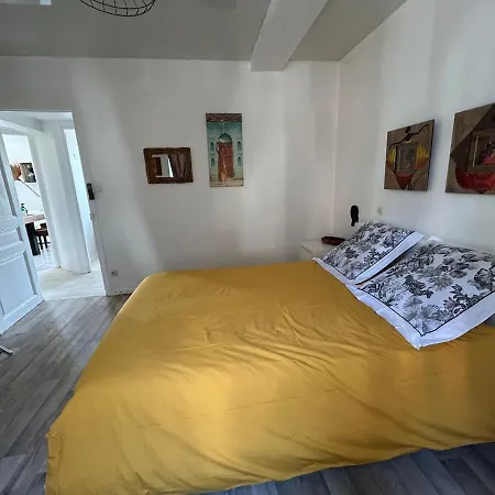 Apartament Joli Renove Vue Sur Meuse Miss Africa