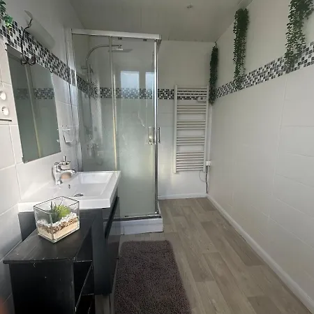 Joli Renove Vue Sur Meuse Miss Africa Apartament