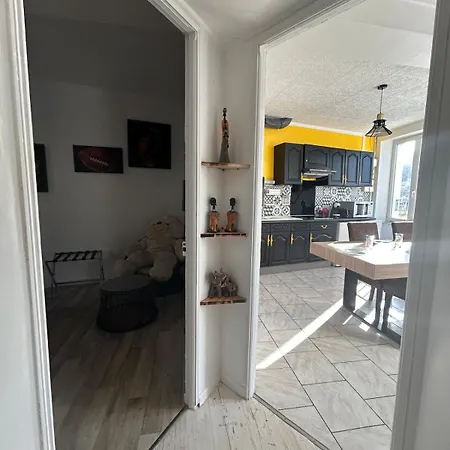 Joli Renove Vue Sur Meuse Miss Africa Bogny-sur-Meuse