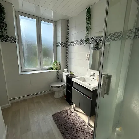 Apartment Superbe Renove Vue Sur Meuse Miss Africa Bogny-sur-Meuse