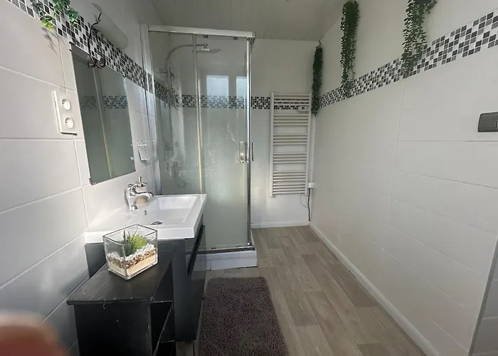 Joli Renove Vue Sur Meuse Miss Africa Apartment